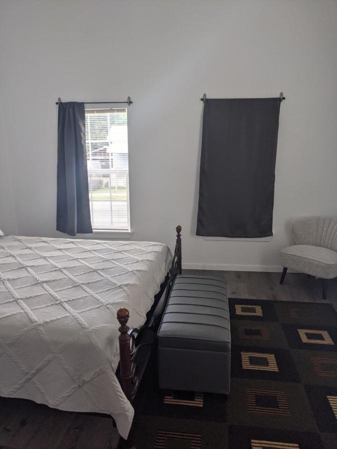 Cozy *Downtown Getaway* Villa San Antonio Exterior foto