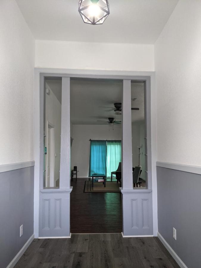 Cozy *Downtown Getaway* Villa San Antonio Exterior foto