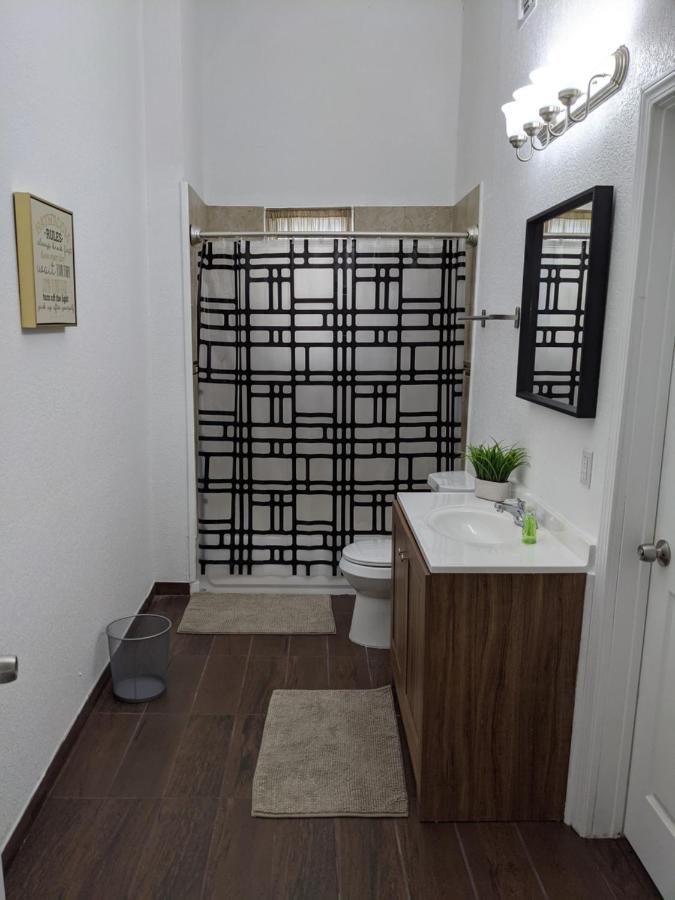 Cozy *Downtown Getaway* Villa San Antonio Exterior foto